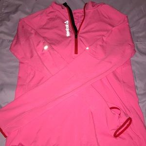 NWOT Reebox pullover